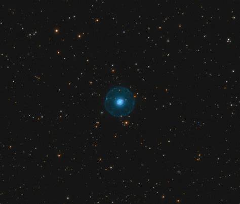 NGC-6826